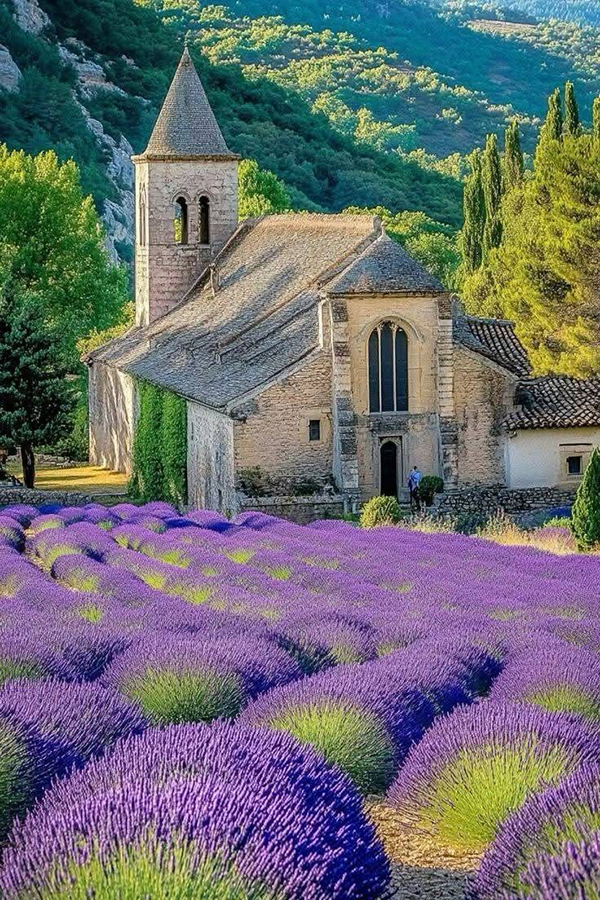 Provence Paris Romantic Destination
