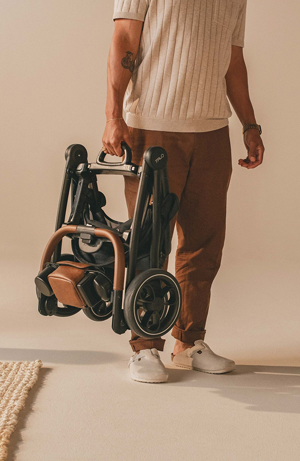 stroller child snow tipsandtricks