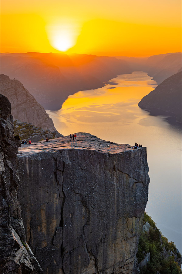 Preikestolen norway norwegian destination