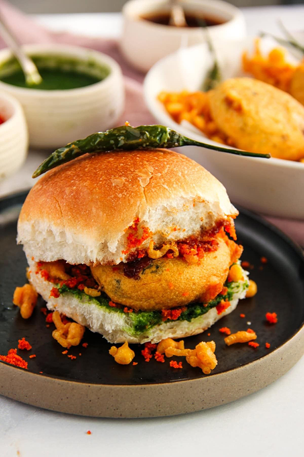 VadaPav indianfood indianculinary